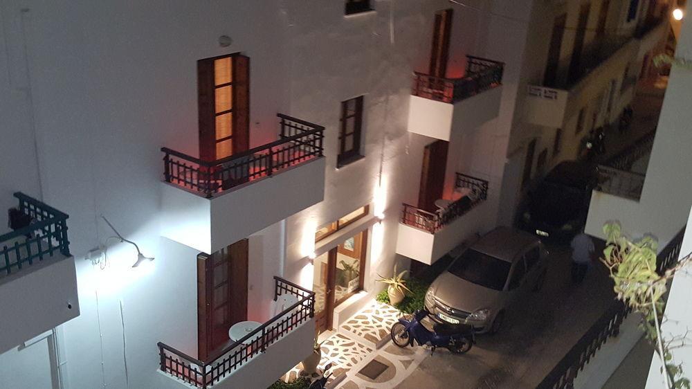 Alpha Naxos - Adults Only Naxos City